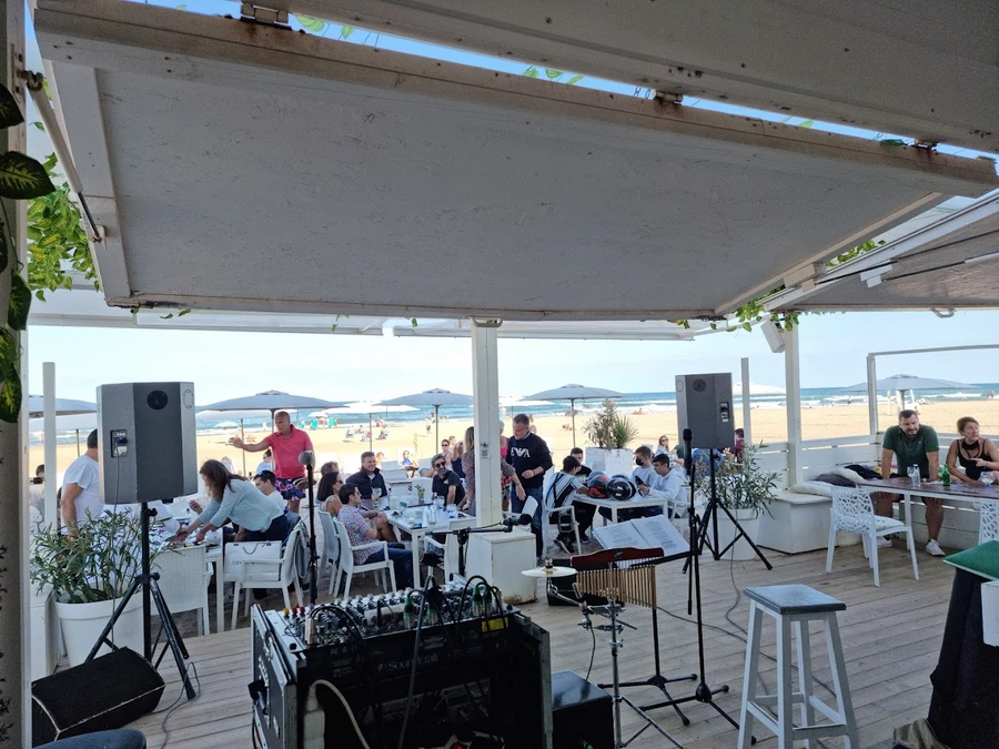 Chiringuito Playa Shaganesha gandia