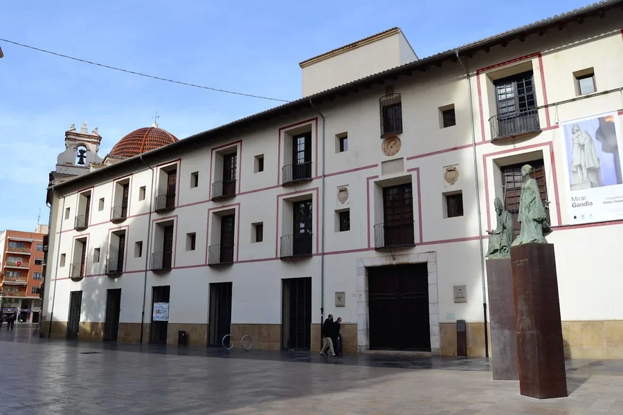 fachada Antigua Universidad gandia